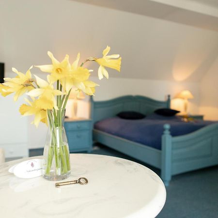 Boutique Hotel Gut Tribbevitz Neuenkirchen auf Rugen Exteriör bild