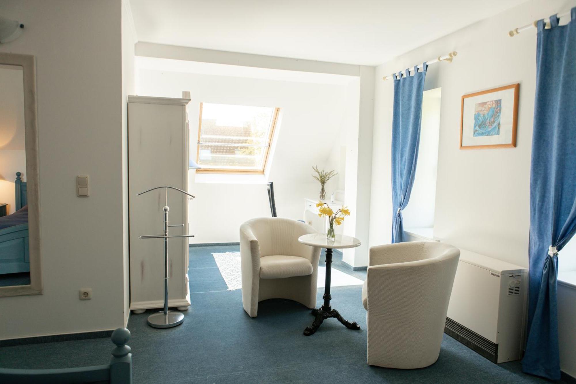 Boutique Hotel Gut Tribbevitz Neuenkirchen auf Rugen Exteriör bild